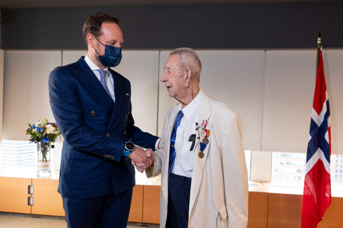 Andresen har tidligere blitt tildelt Krigsmedaljen, Haakon VII Frihetsmedalje og Regjeringens minnemedalje. (Foto: Den norske FN-delegasjonen / Pontus Höök)